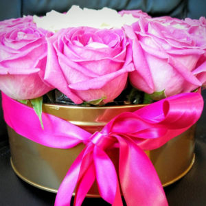 pink-roses-in-gold-box-2